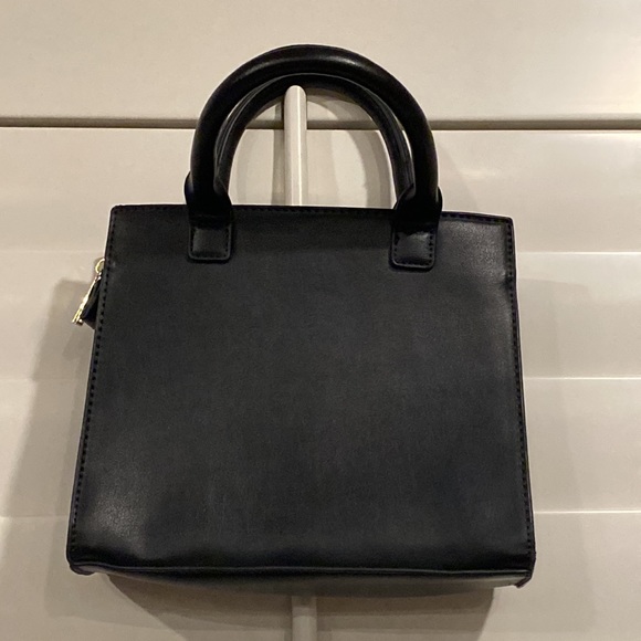 Vera New York Ellen Croco Satchel - Picture 2 of 4